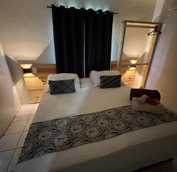 پانسیون Pousada Aratu