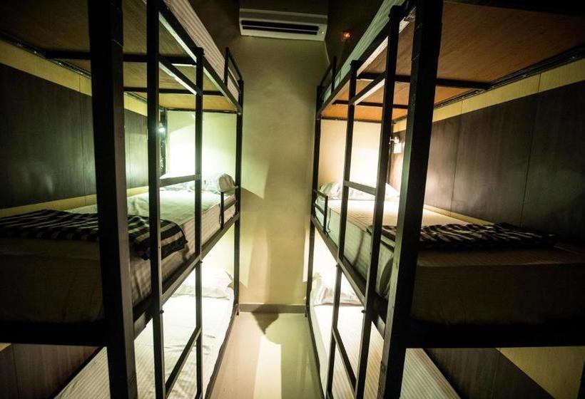 ユースホステル Backpackers Park