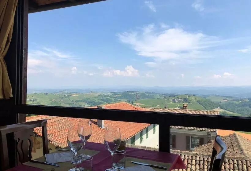 Hotelli Albergo Diffuso Belvedere