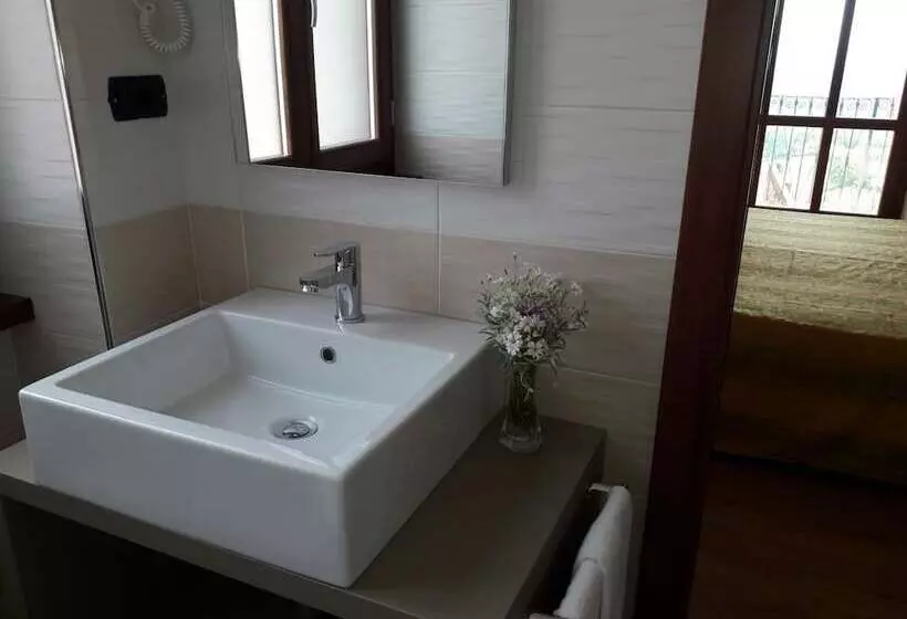 Hotelli Albergo Diffuso Belvedere