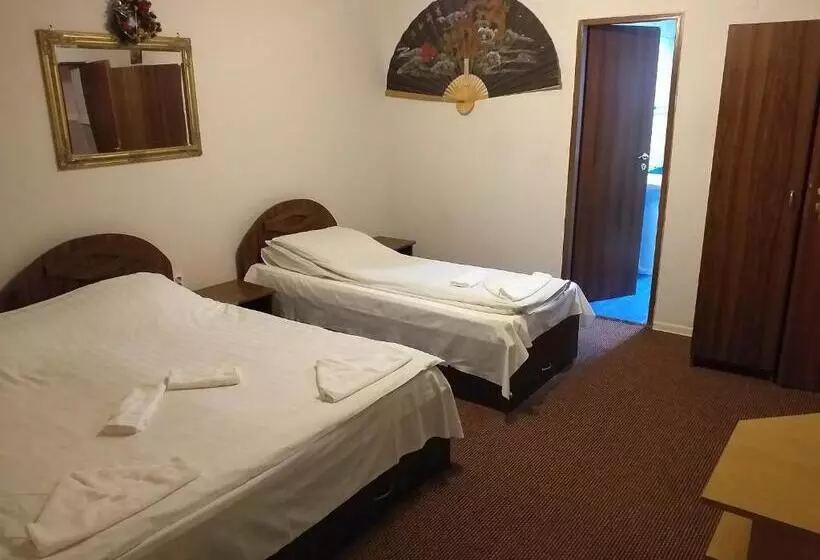 ペンション Casa Anemyra