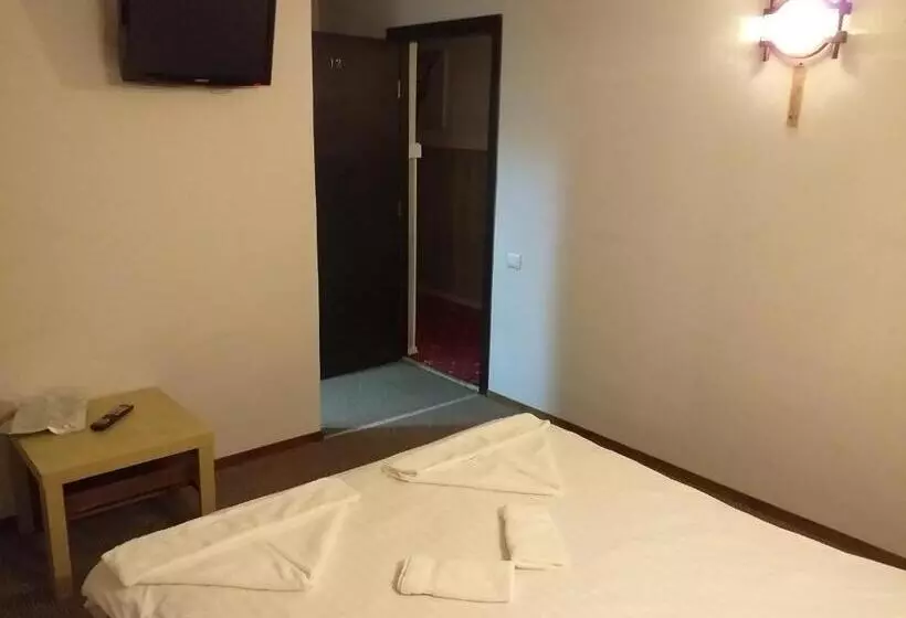ペンション Casa Anemyra