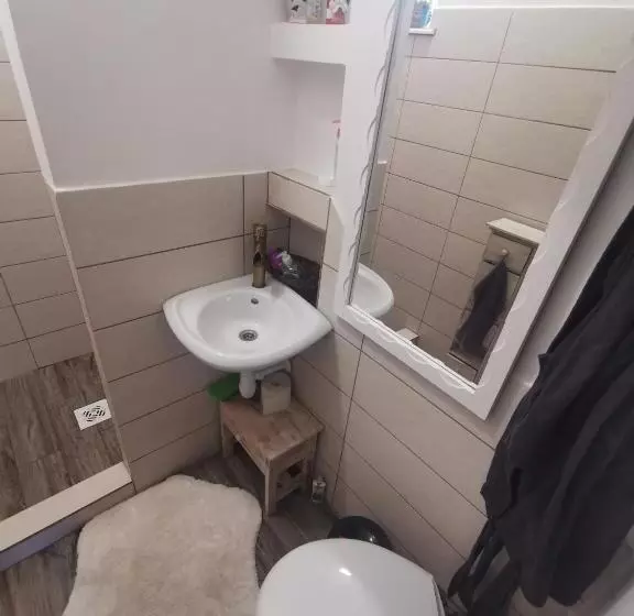 پانسیون Karikatúra Vendégház