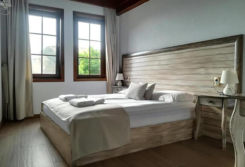 펜션 Manoleva House