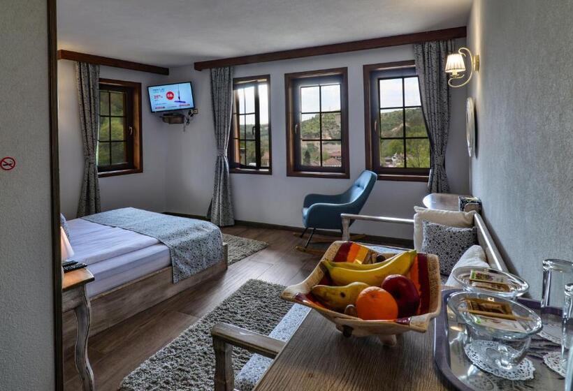 펜션 Manoleva House