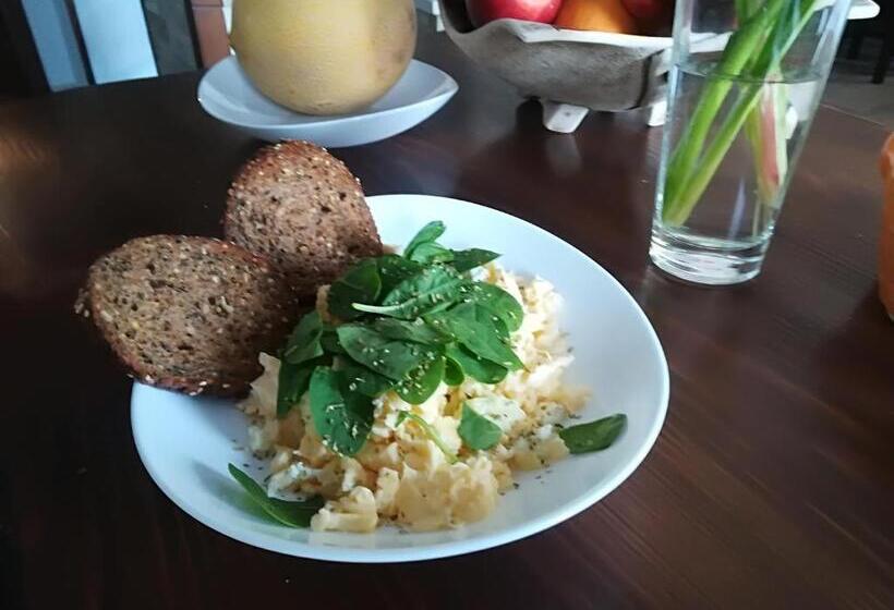 펜션 Manoleva House