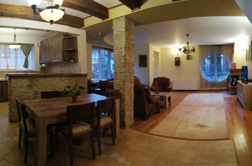 פנסיון Vila Vladimir