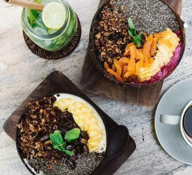 リゾートホテル Flowers & Fire Yoga Garden