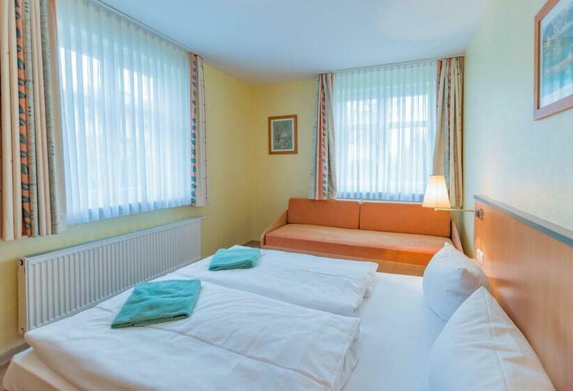 Am Weststrand Apartmenthaus Waldeck