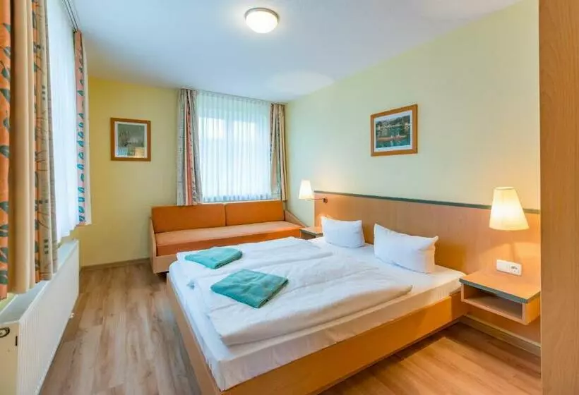 Am Weststrand Apartmenthaus Waldeck