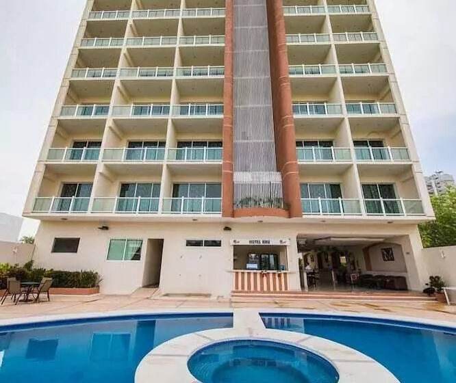 ホテル Rru Diamante