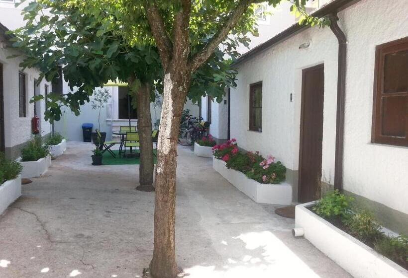 بنسيون Alojamento Local Duarte's