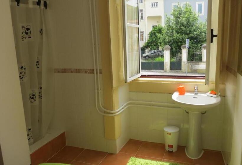 بنسيون Alojamento Local Duarte's