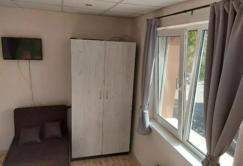 ペンション Bubolina House