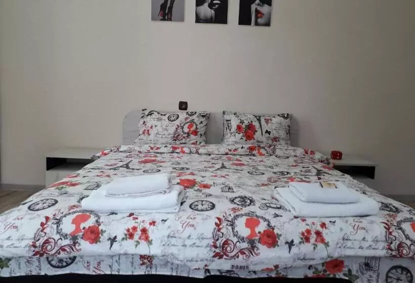 ペンション Bubolina House