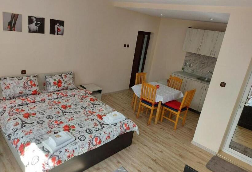 Pensão Bubolina House