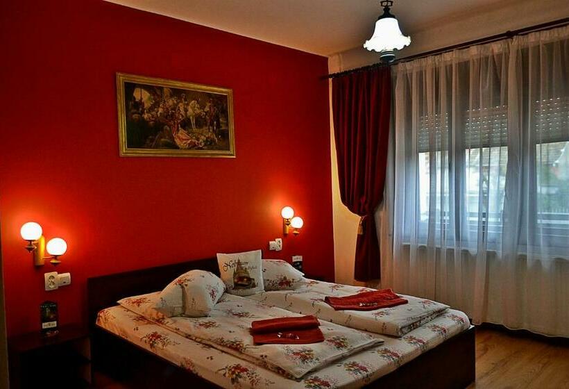 پانسیون Casa Nobilium