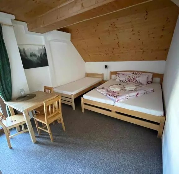 Majatalo Chata Boubín