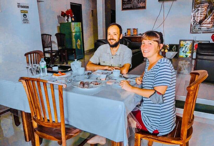 Panzió Dambulla Tourist Resort