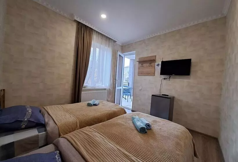پانسیون Guest House Akhaltsikhe