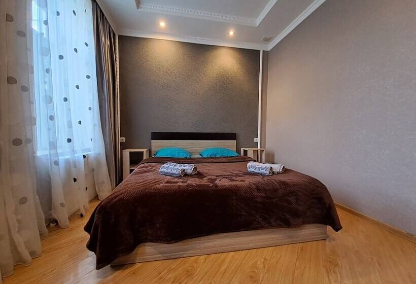 پانسیون Guest House Akhaltsikhe