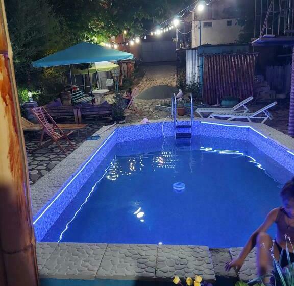 پانسیون Guest House Iura