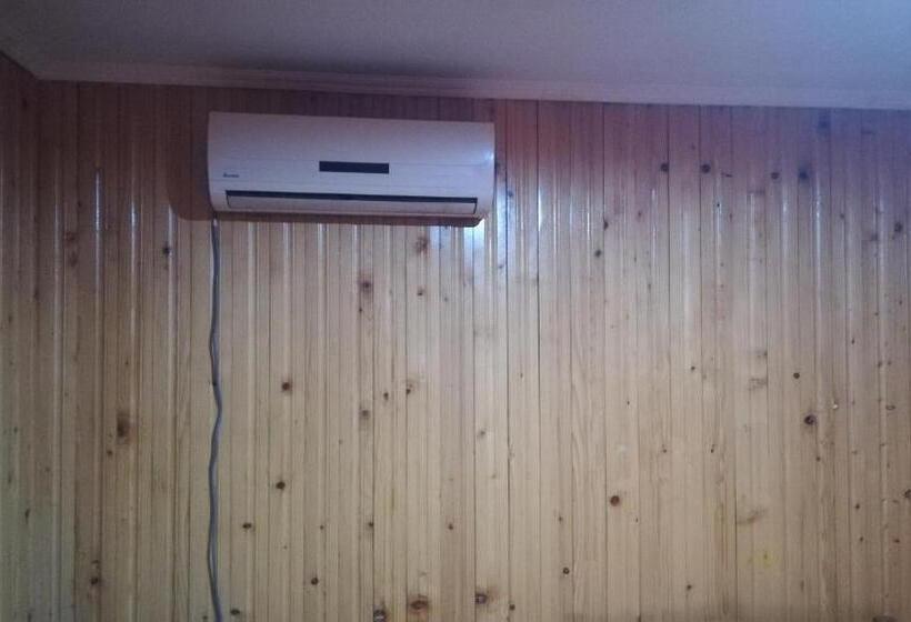 پانسیون Guest House Nadejda