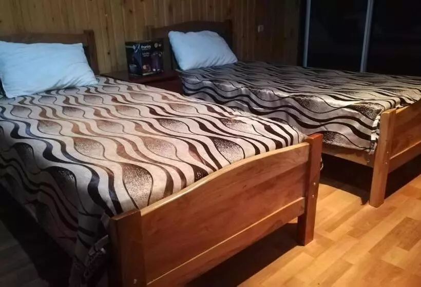 پانسیون Guest House Nadejda