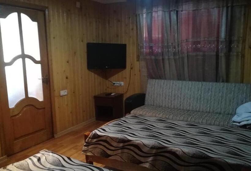 پانسیون Guest House Nadejda