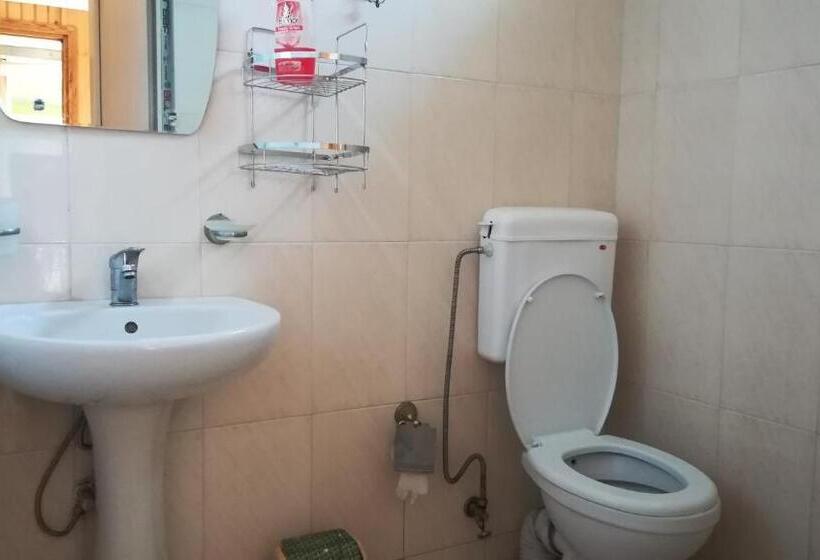 پانسیون Guest House Nadejda