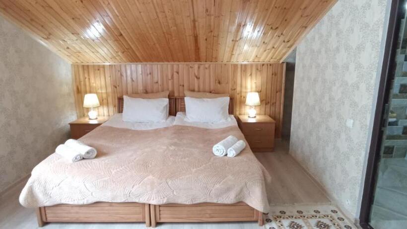 پانسیون Guest House Tamta