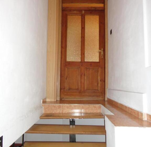 膳宿费 Guest House The House