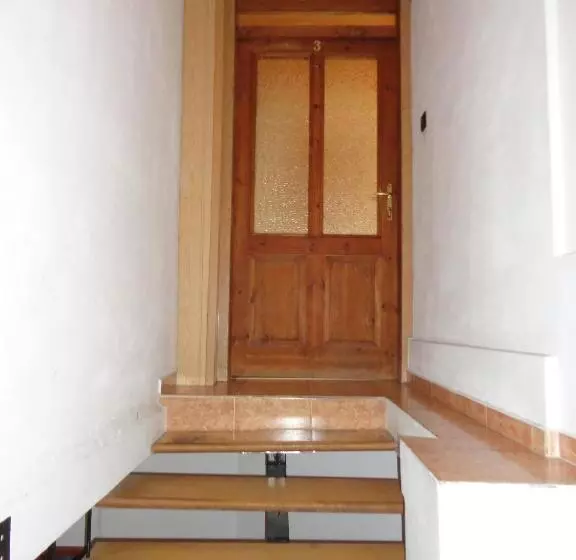 پانسیون Guest House The House