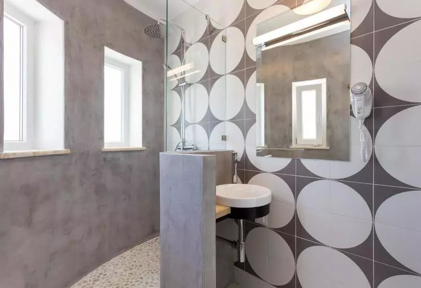 Pensão Guesthouse Our House