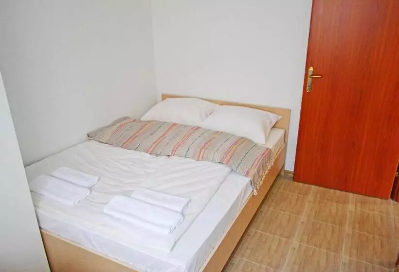 پانسیون Guesthouse Ušće