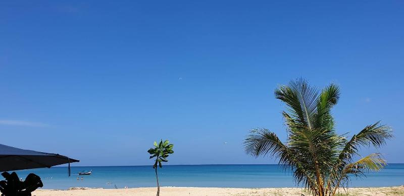 פנסיון Naiyang Seaview Place Resort