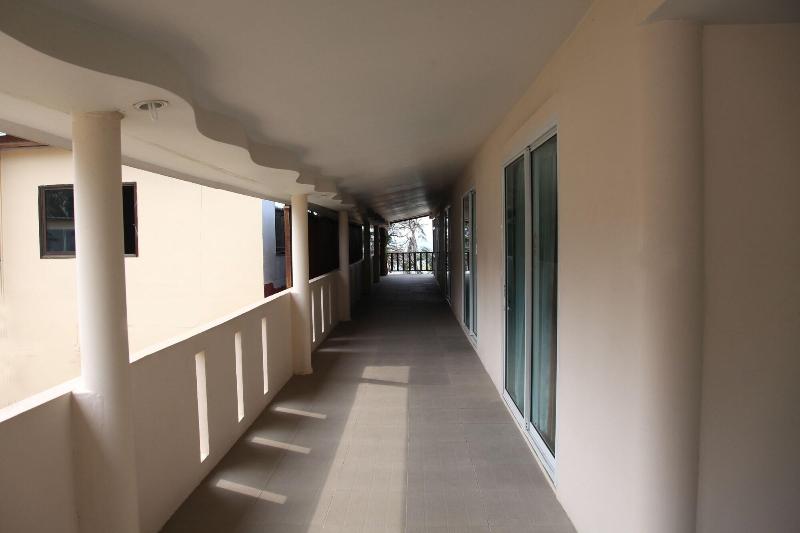 פנסיון Naiyang Seaview Place Resort