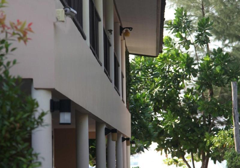 פנסיון Naiyang Seaview Place Resort