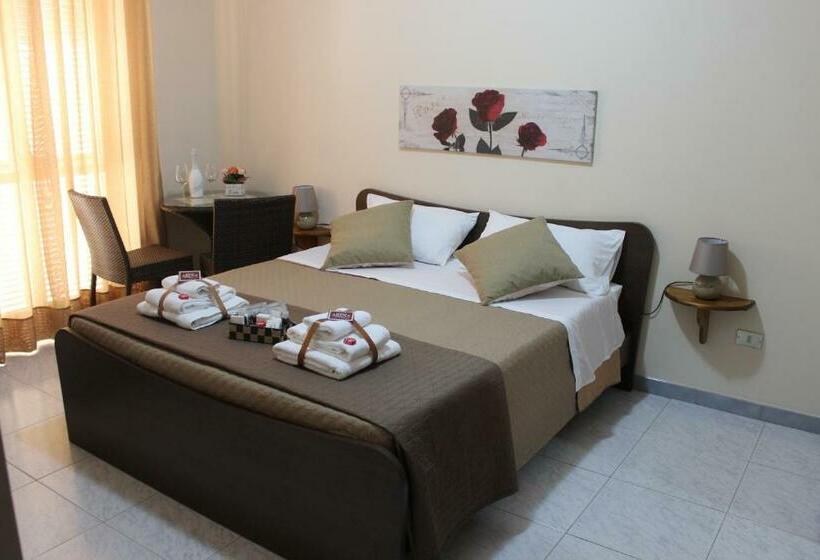 Пансион Residenza Arena