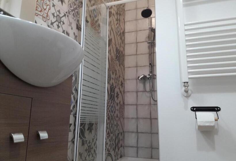 Pensionat Testa O Croce Casa Vacanze