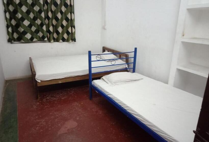 پانسیون Vacation Home Stay