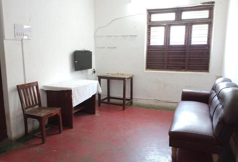 پانسیون Vacation Home Stay