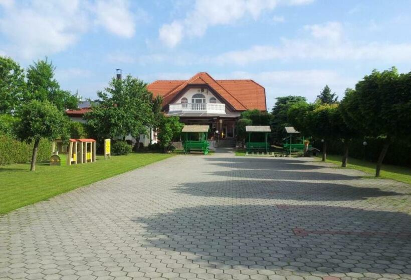 پانسیون Vila šiftar