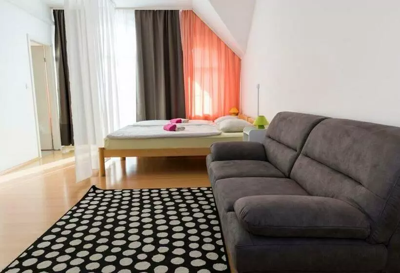 پانسیون Vila šiftar