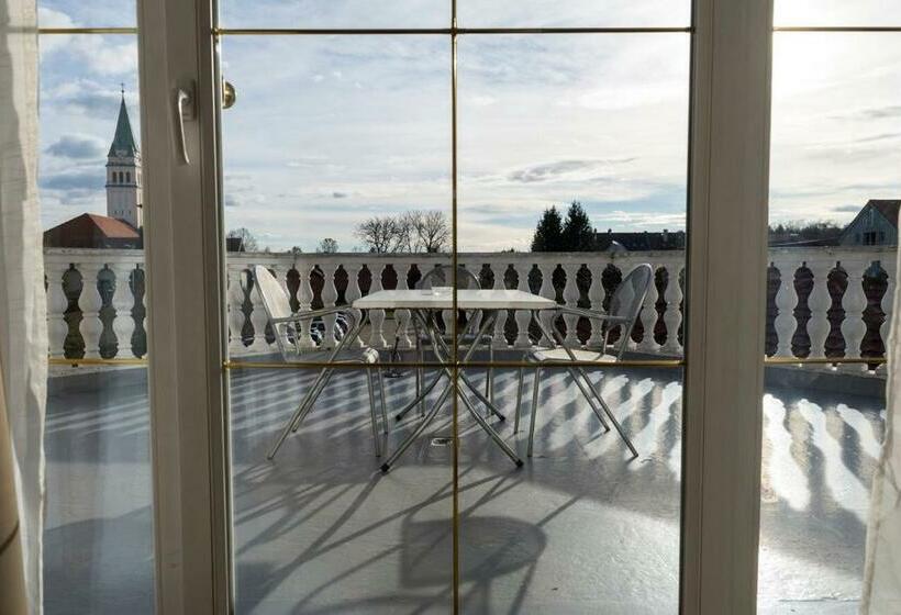 پانسیون Vila šiftar