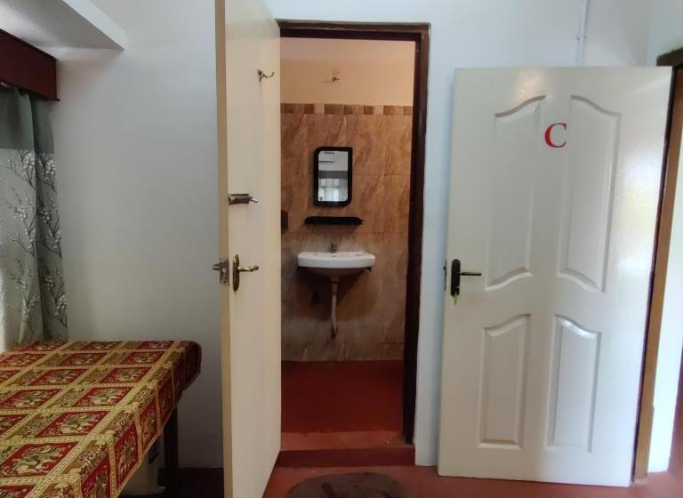 پانسیون White Villa Guest House Pondicherry