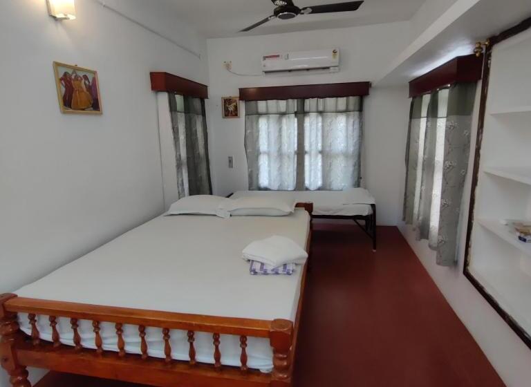 پانسیون White Villa Guest House Pondicherry