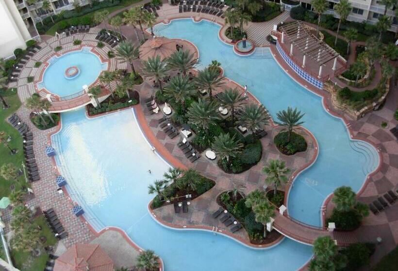 Shores Of Panama Penthouse Resort