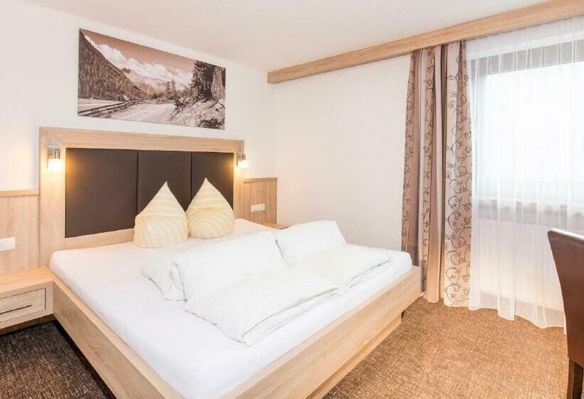 پانسیون Gästehaus Emil