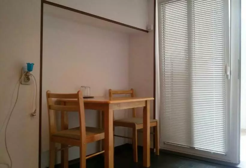 پانسیون Guest House Selin